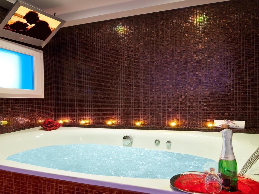 Hotel La Cappuccina Riccione Bagian luar foto