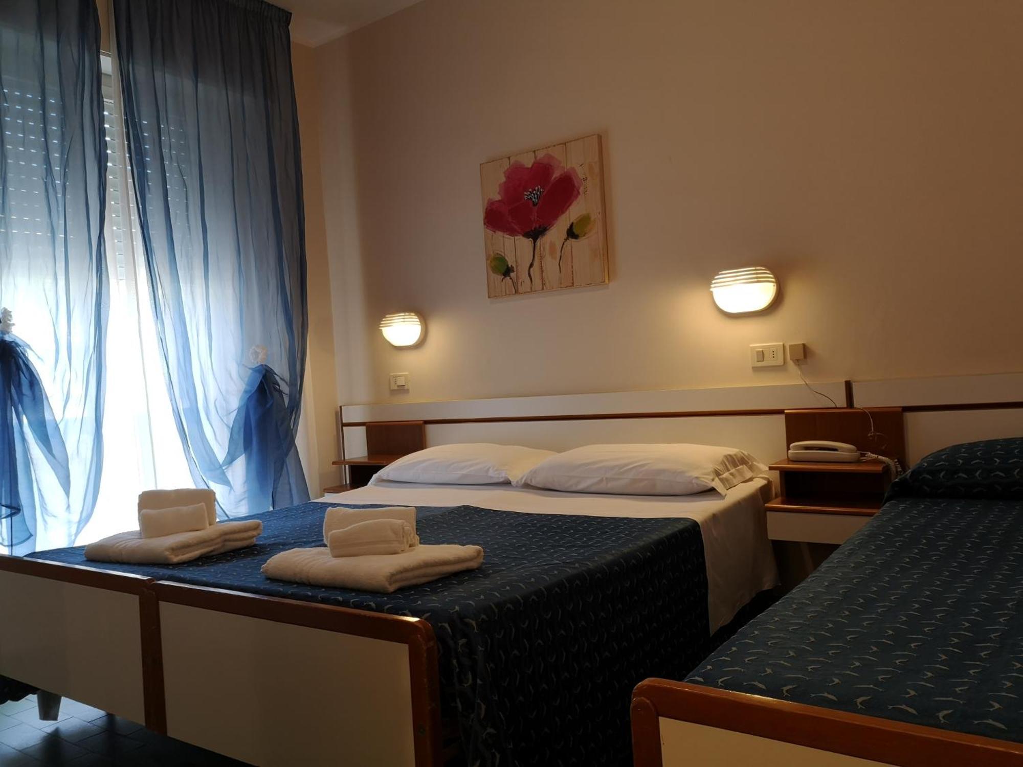 Hotel La Cappuccina Riccione Ruang foto
